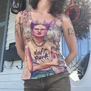 Mexican souvenir Frida Kahlo/daft punk shirt